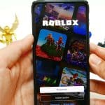 Cómo pasar una cuenta de Roblox
